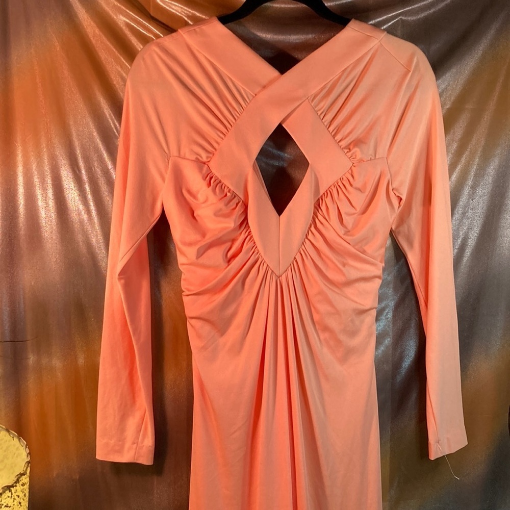 Vintage 1970’s‎ peach gown NWT stomach cut out backless 34” chest 203